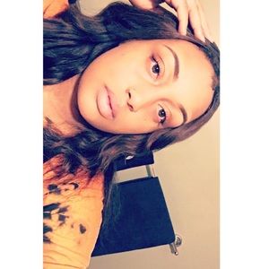 Meet your Posher, Brittany